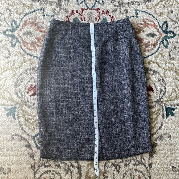 Chadwicks of Boston Skirt and Blazer Set - Picture 16 of 16